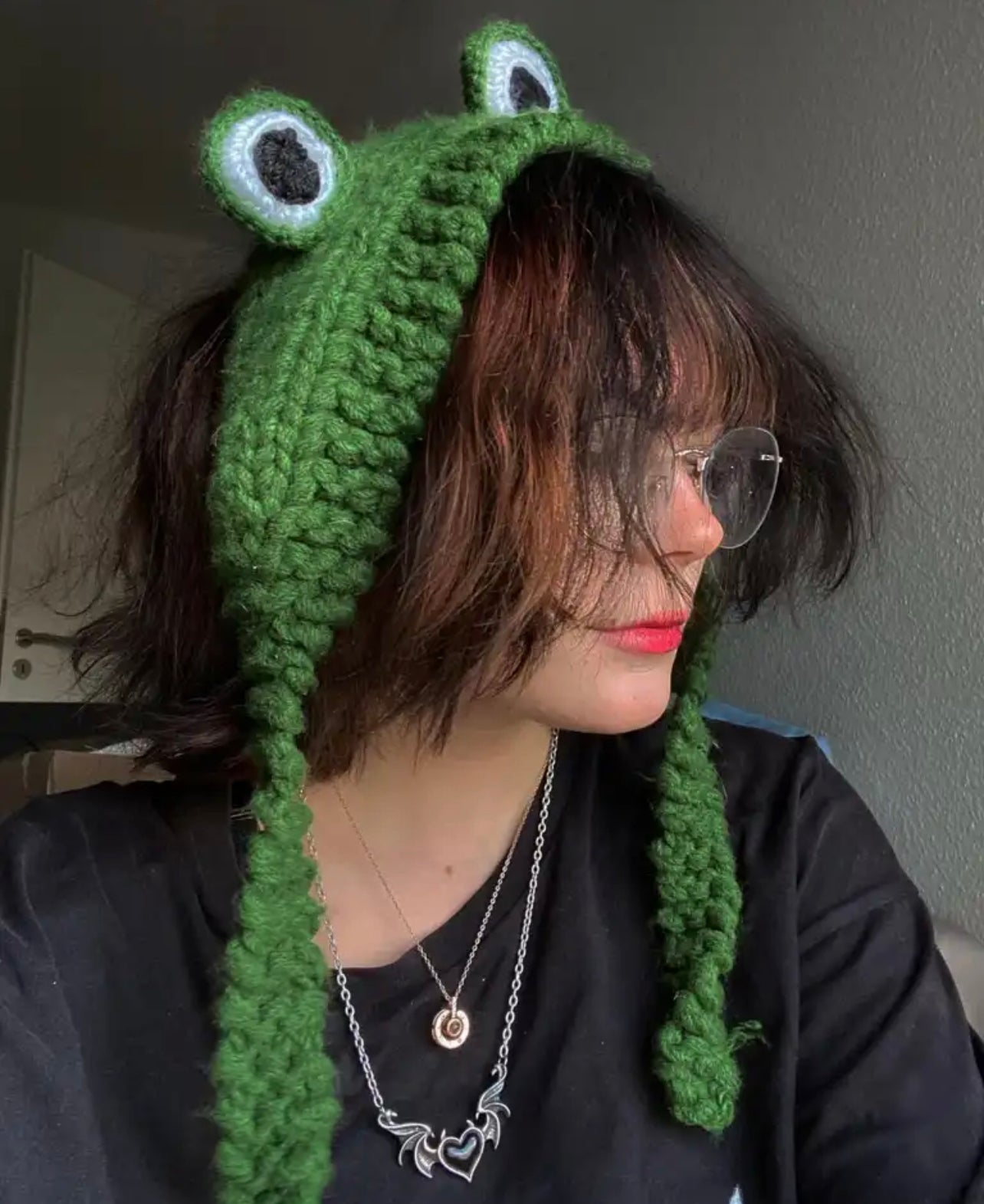 Knitted Froggy Head Scarf